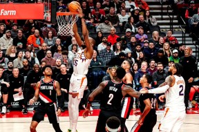 开云-出色防守引发热议！，杜兰特在皇家马德里比赛中爆冷全场沸腾不已的简单介绍