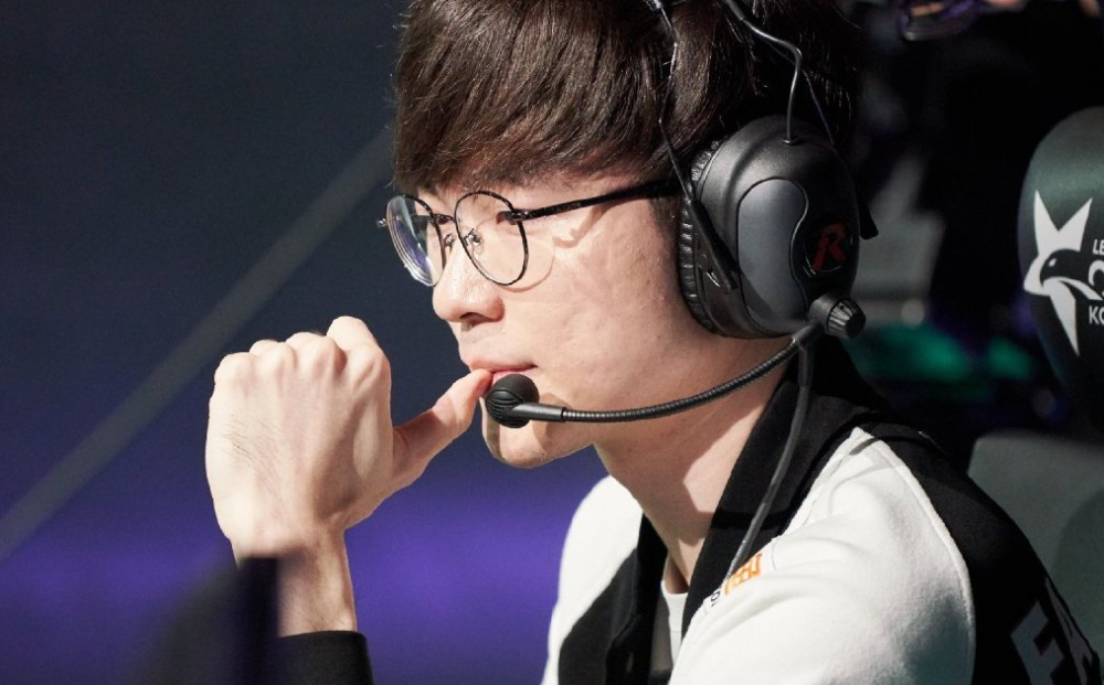 包含Faker遭遇十连败，中国队教练面临压力！的词条